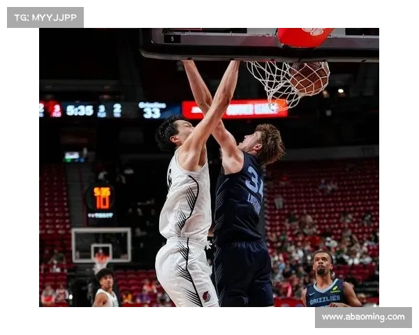 精彩瞬间全程呈现 深度解析NBA赛事直播 解说为你带来最热战况 精彩瞬间全程呈现 深度解析NBA赛事直播 解说为你带来最热战况